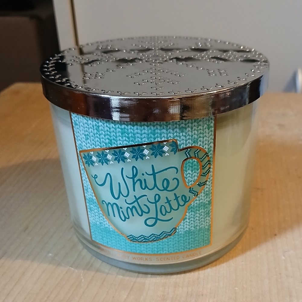 White Mint Latte Bath And Body Works Candle